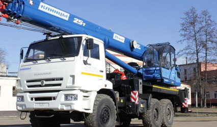 Кран автомобильный КС-55713-5К-4 на шасси КАМАЗ 43118-46